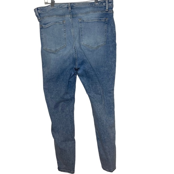 Lane Bryant High Rise Destructed Blue Jeans Size 18 - Picture 6 of 11